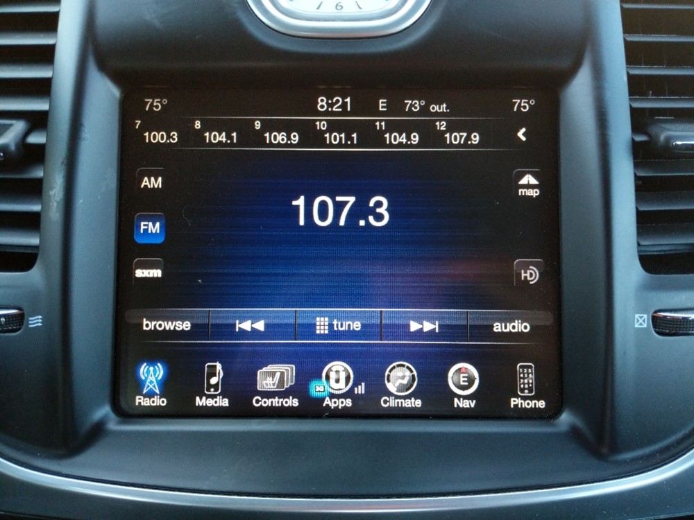 2016 Chrysler 300 - Stereo Package