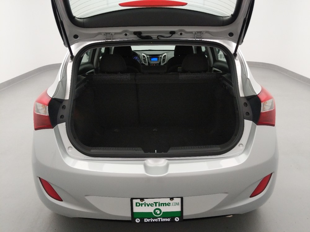 2017 Hyundai Elantra - Trunk