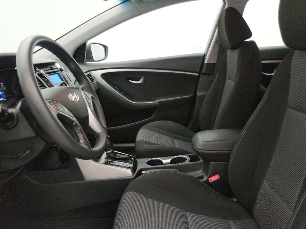 2017 Hyundai Elantra - Driver Front Seat