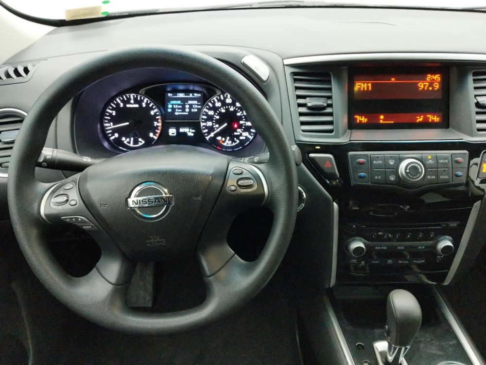2015 Nissan Pathfinder - Driver Dash
