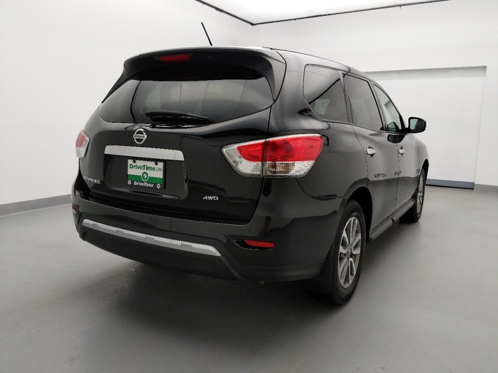 2015 Nissan Pathfinder - Passenger Rear Bumper