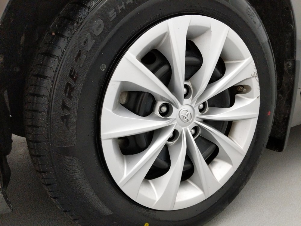 2016 Toyota Camry - Wheel