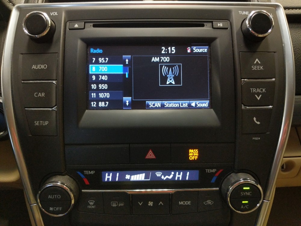 2016 Toyota Camry - Stereo Package