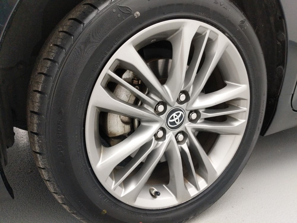 2017 Toyota Camry - Wheel