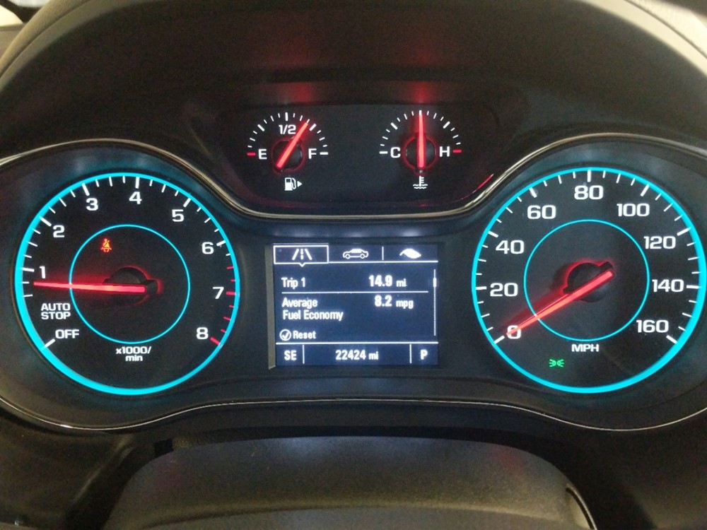 2018 Chevrolet Cruze - Odometer Close Up
