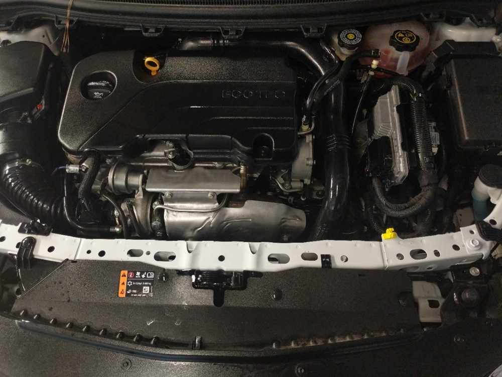 2018 Chevrolet Cruze - Engine