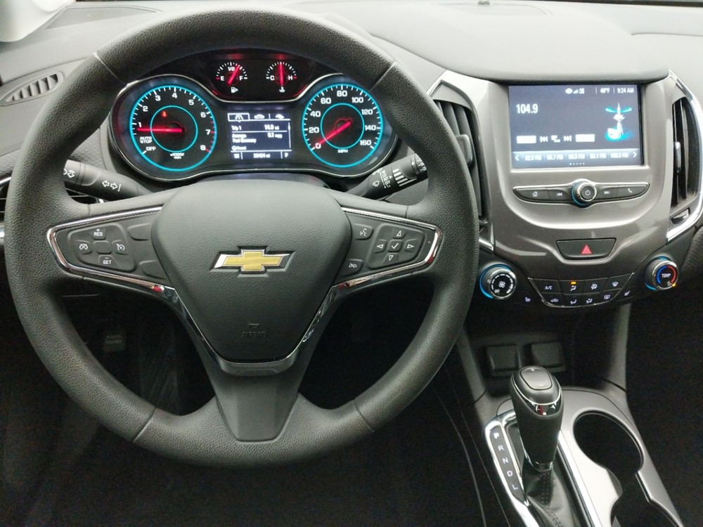 2018 Chevrolet Cruze - Driver Dash