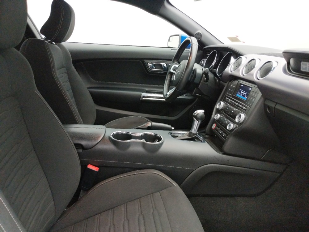 2017 Ford Mustang - Passenger Front Seat