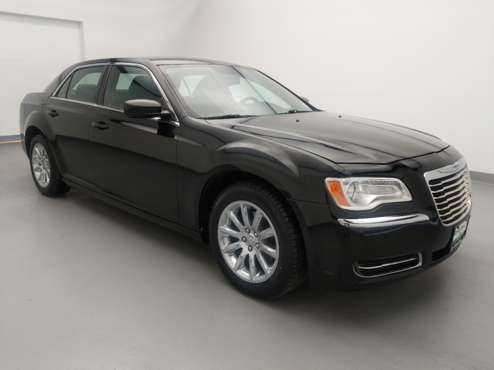 2014 Chrysler 300 - Passenger Front Side