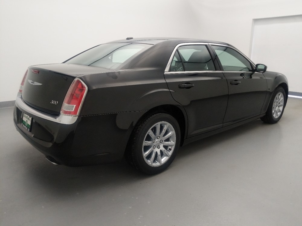 2014 Chrysler 300 - Passenger Rear Side