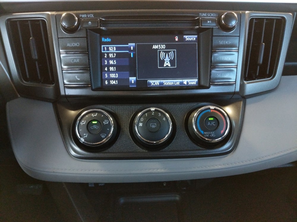 2015 Toyota RAV4 - Stereo Package