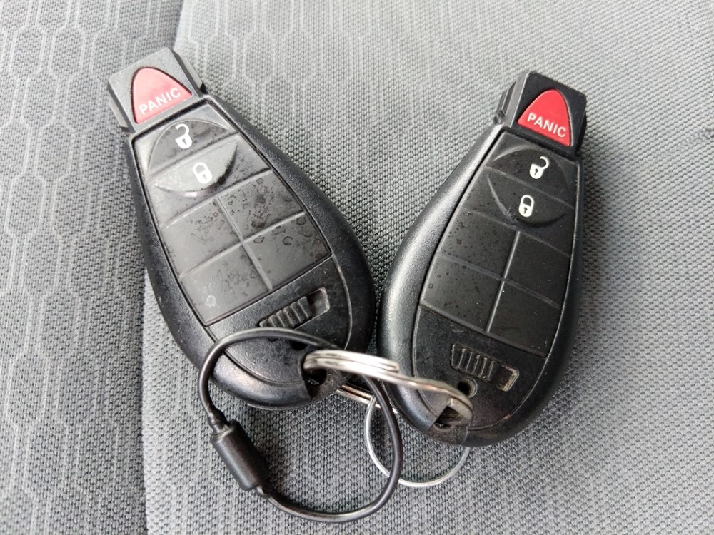 2017 Dodge Ram 1500 - Keys