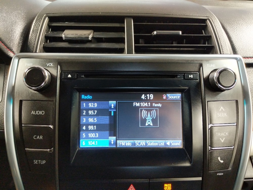 2016 Toyota Camry - Stereo Package