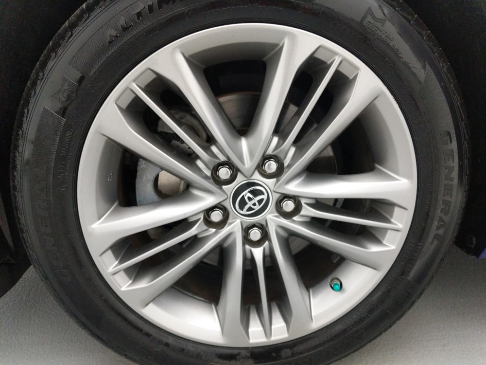 2016 Toyota Camry - Wheel