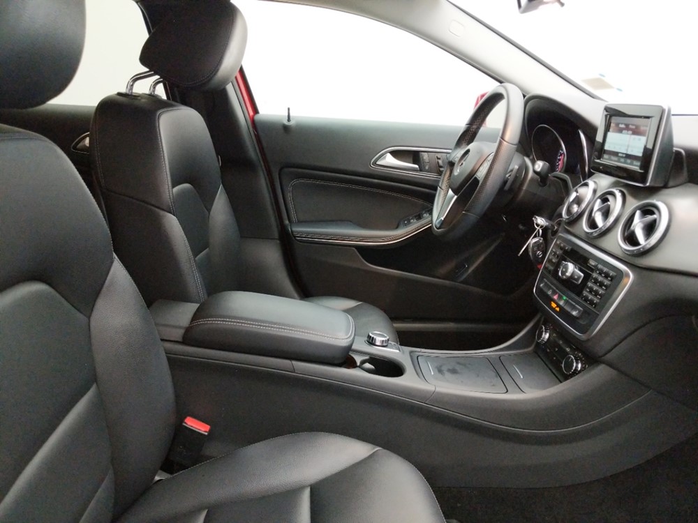 2015 Mercedes-Benz GLA250 - Passenger Front Seat