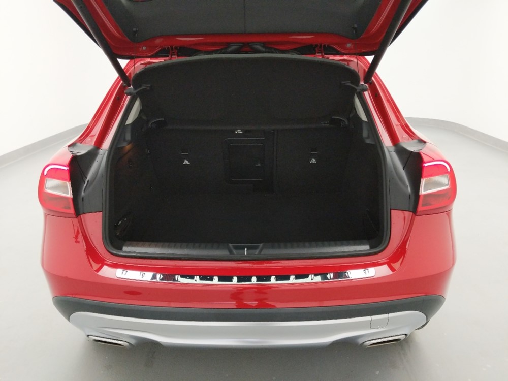 2015 Mercedes-Benz GLA250 - Trunk