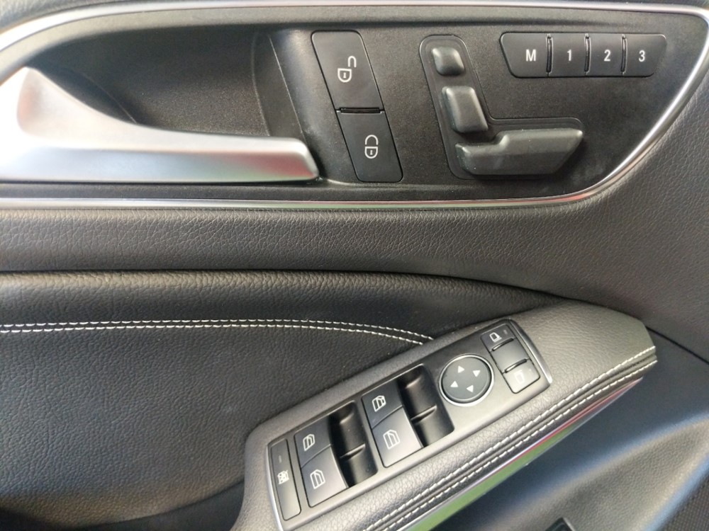 2015 Mercedes-Benz GLA250 - Driver Power Windows/Lock Control