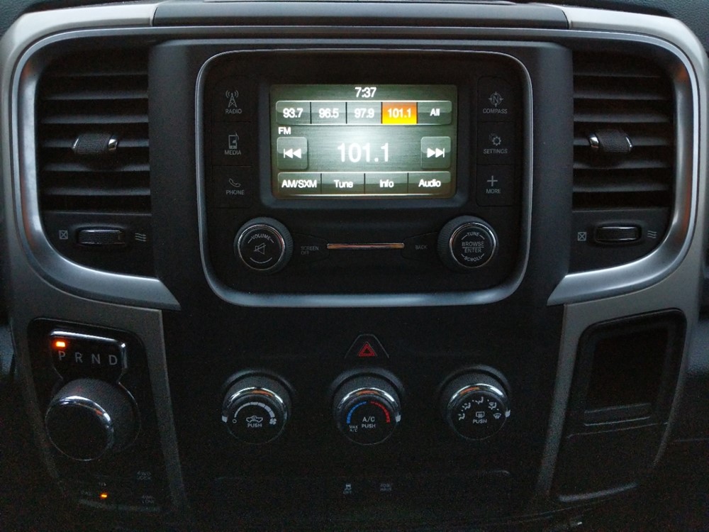 2017 Dodge Ram 1500 - Stereo Package