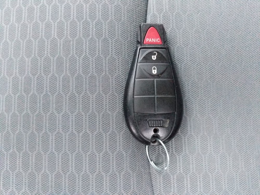 2017 Dodge Ram 1500 - Keys