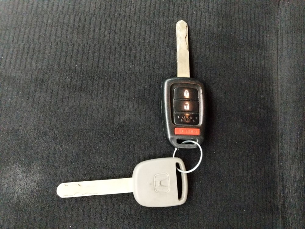 2014 Honda CR-V - Keys