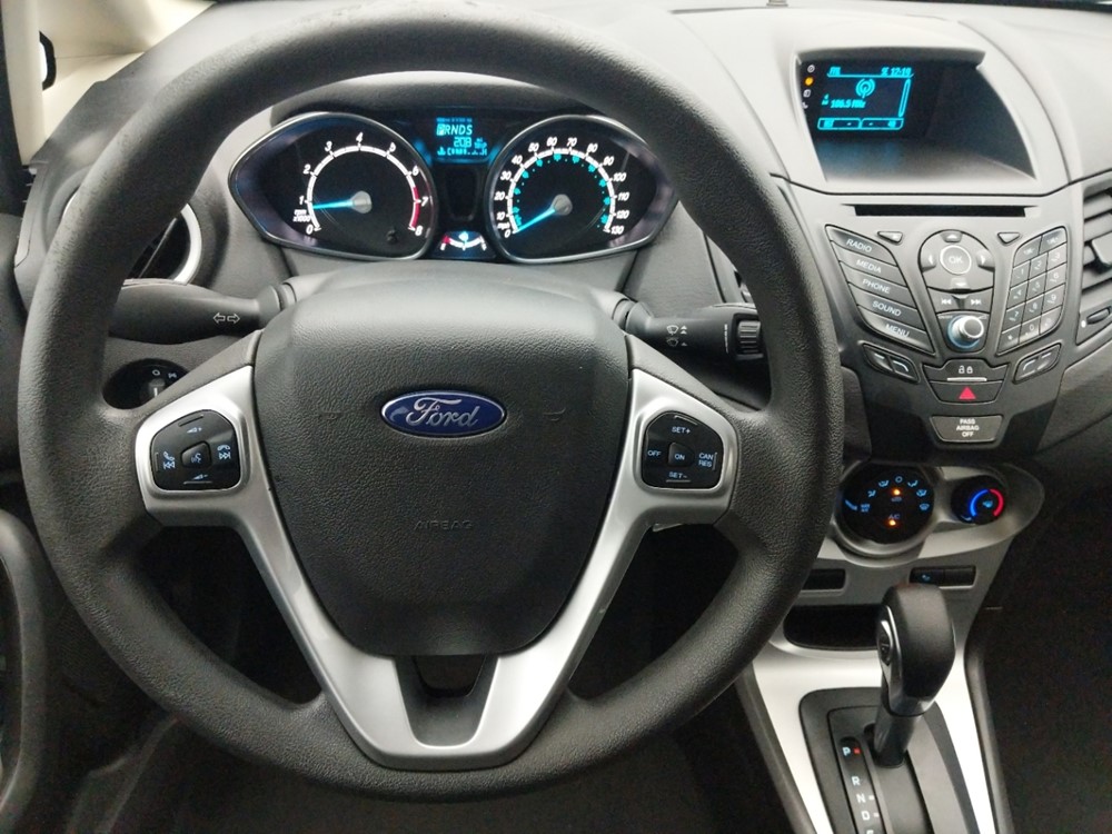 2017 Ford Fiesta - Driver Dash