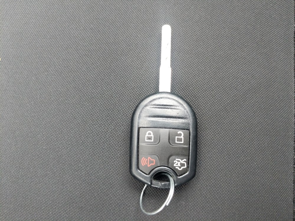 2017 Ford Fiesta - Keys