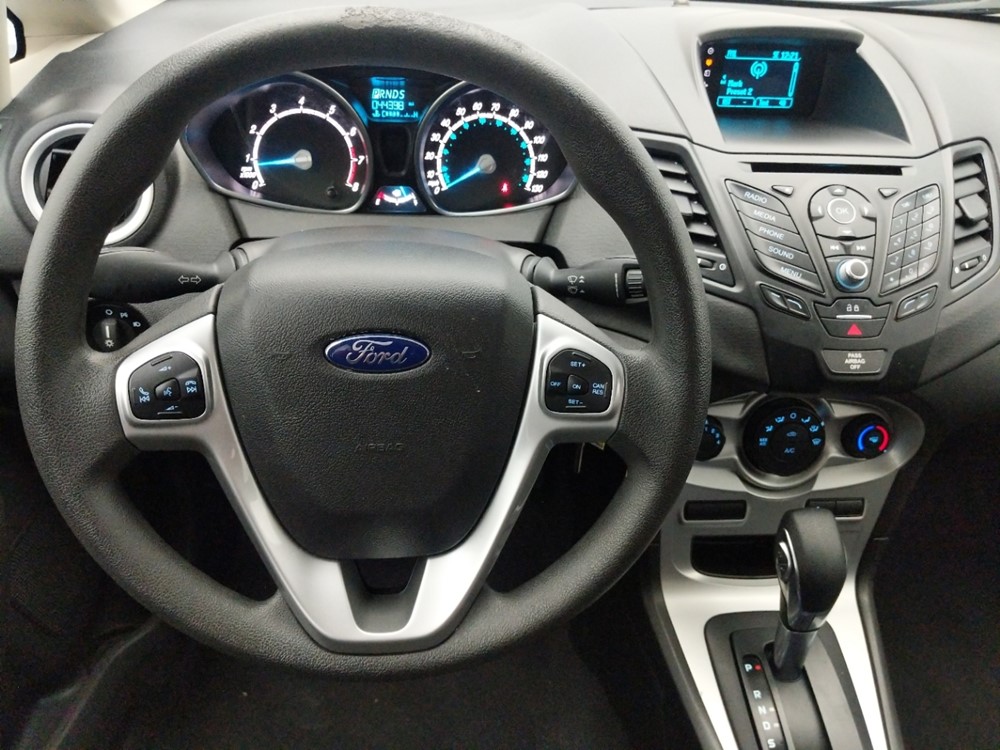 2017 Ford Fiesta - Driver Dash