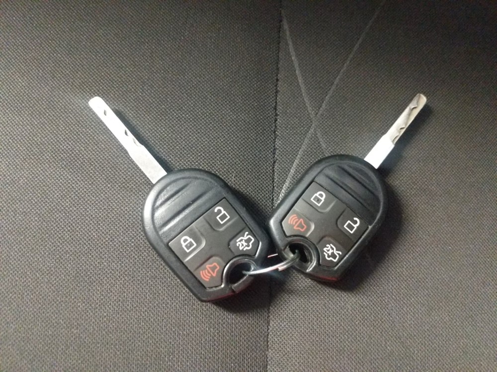 2017 Ford Fiesta - Keys