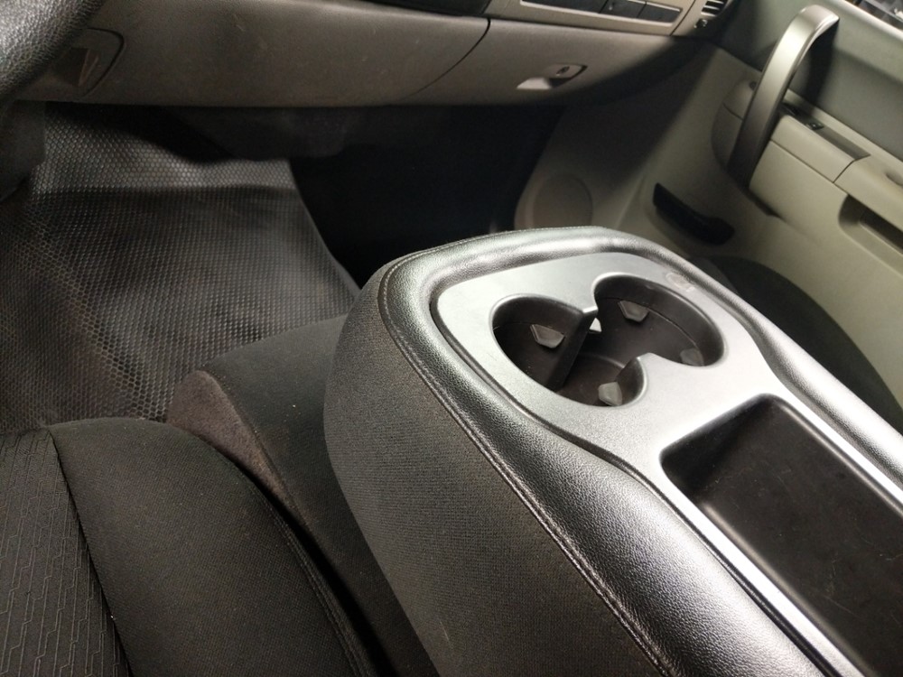 2012 GMC Sierra 2500 - Center Console/Cup Holders