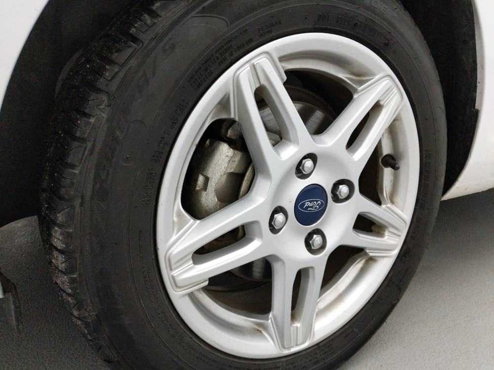 2017 Ford Fiesta - Wheel