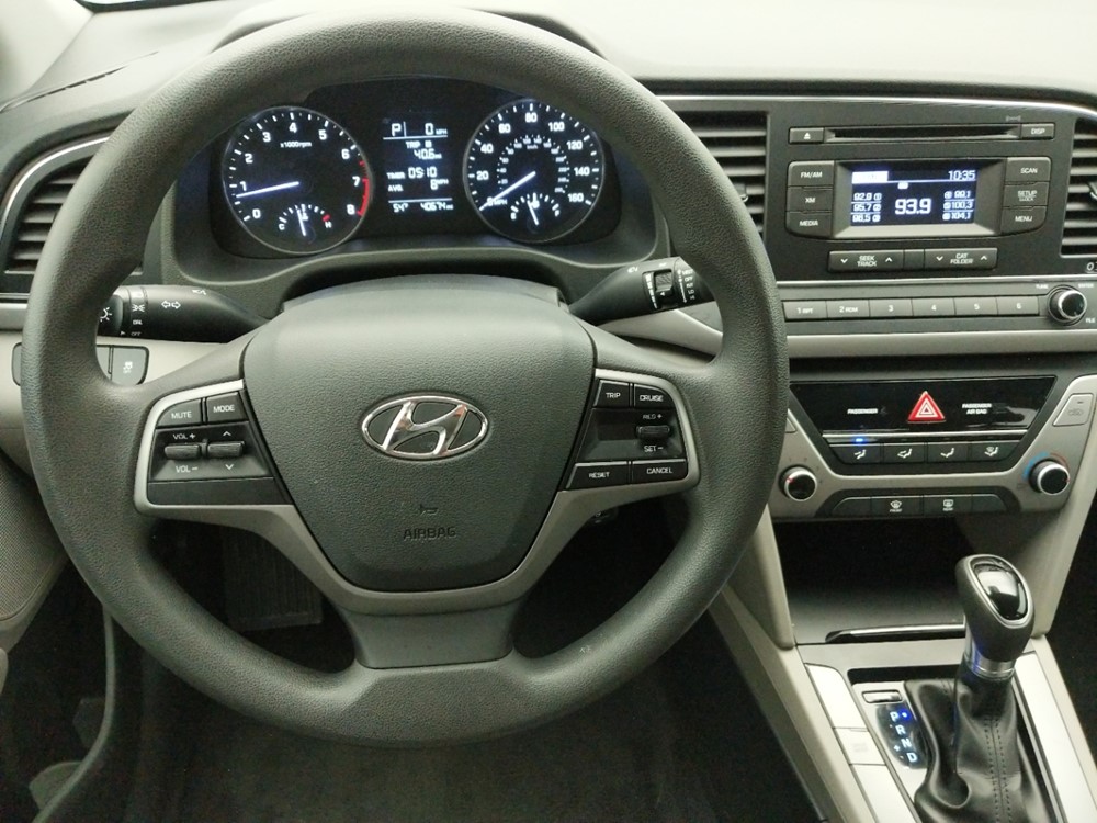 2017 Hyundai Elantra - Driver Dash