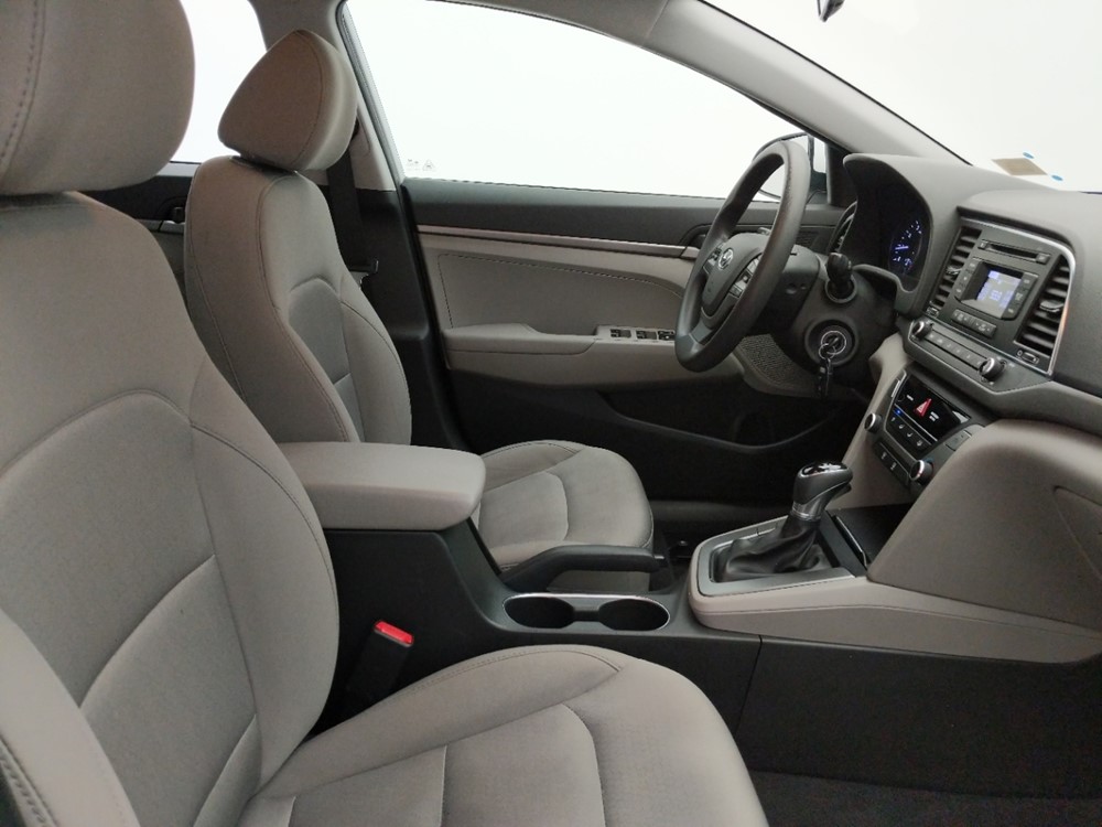 2017 Hyundai Elantra - Passenger Front Seat