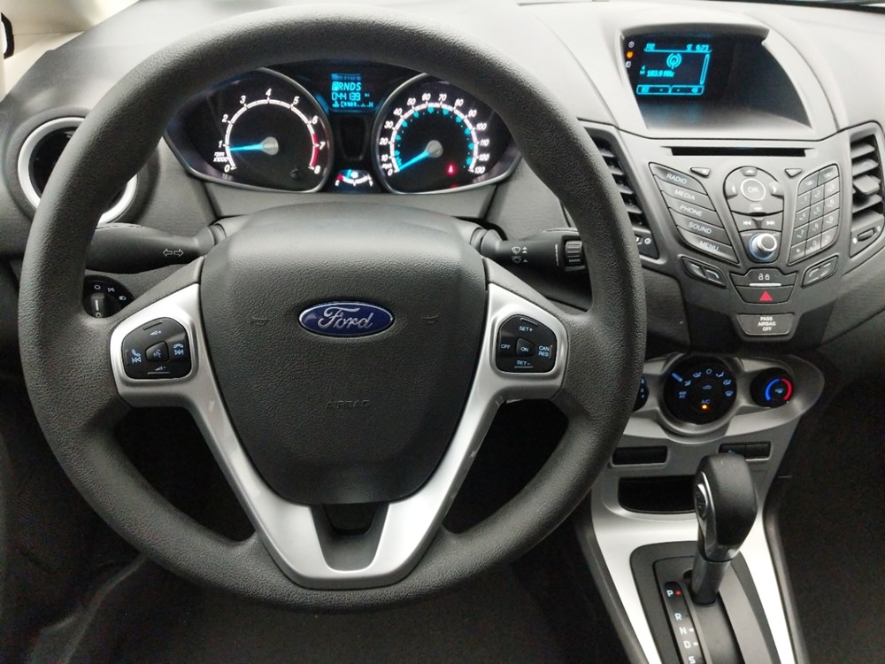 2017 Ford Fiesta - Driver Dash