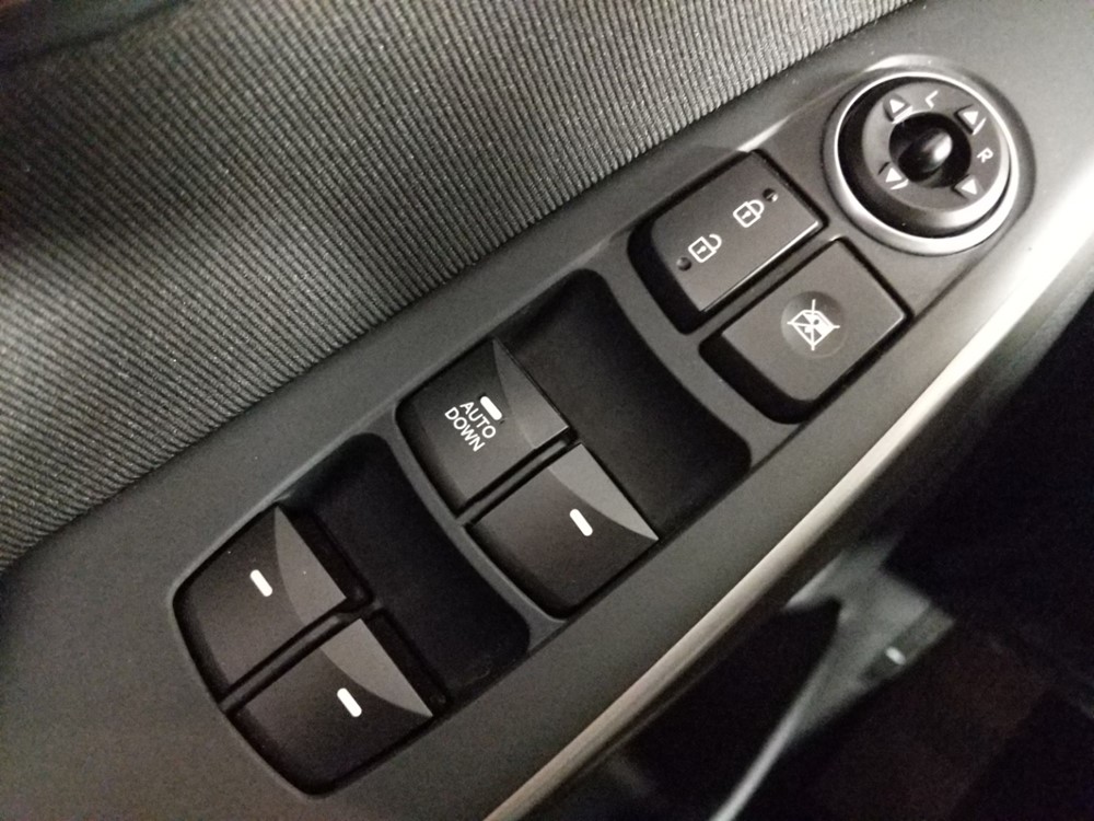 2016 Hyundai Elantra - Driver Power Windows/Lock Control