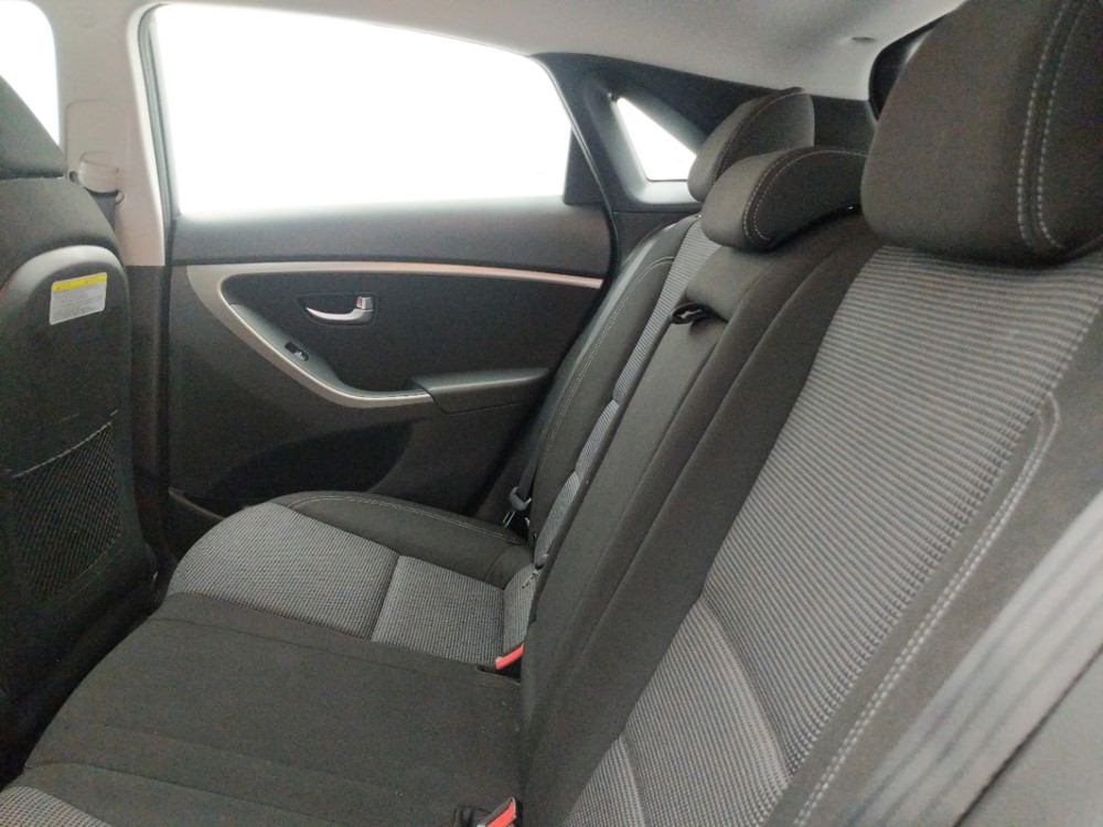 2016 Hyundai Elantra - Driver Rear Seat