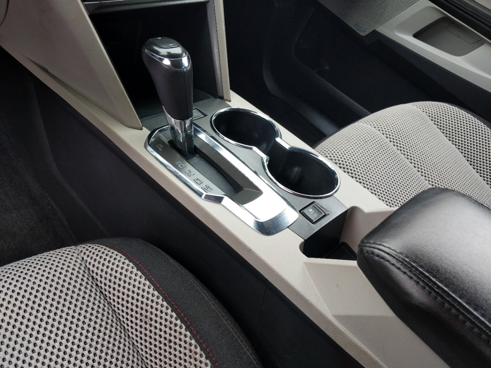 2016 Chevrolet Equinox - Center Console/Cup Holders