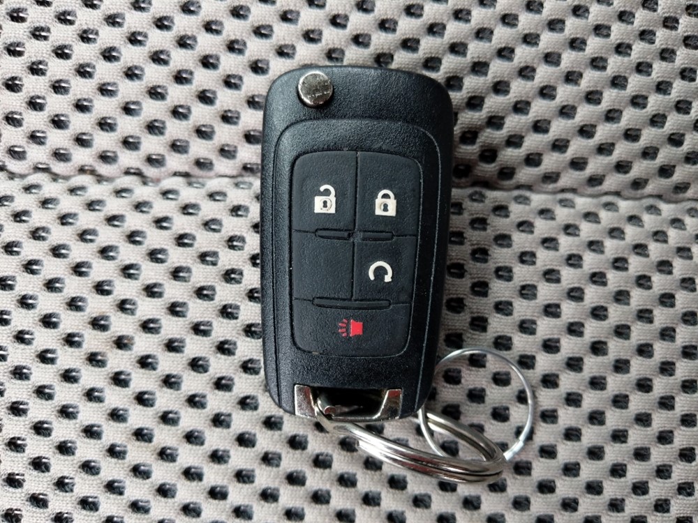 2016 Chevrolet Equinox - Keys