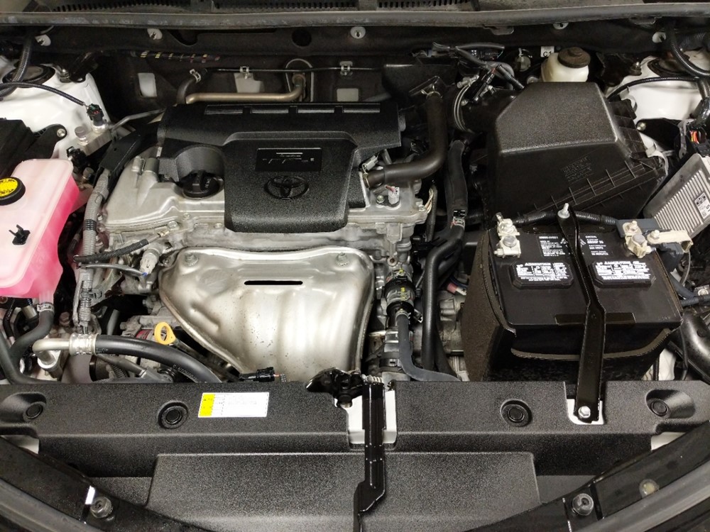 2017 Toyota RAV4 - Engine