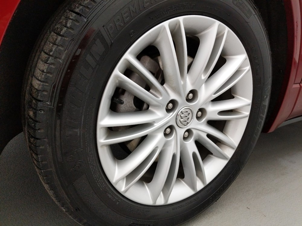 2017 Buick Envision - Wheel