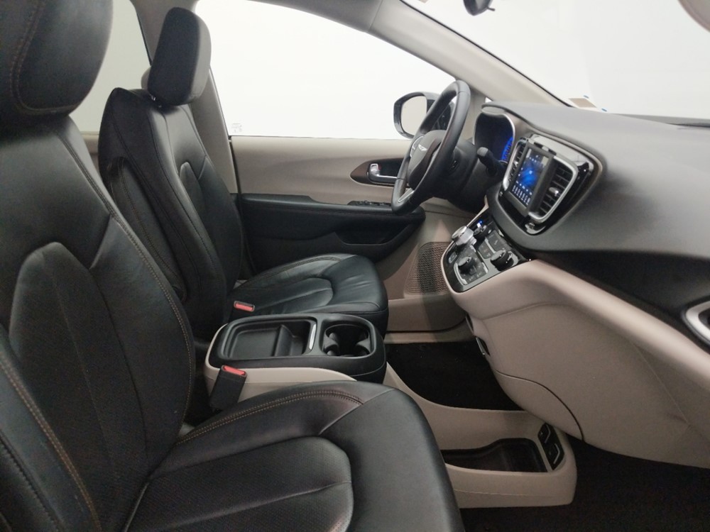 2018 Chrysler Pacifica - Passenger Front Seat