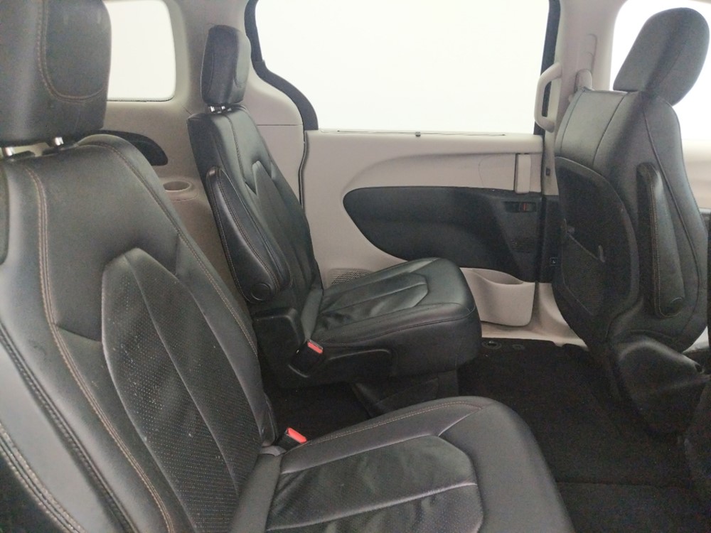2018 Chrysler Pacifica - Passenger Rear Seat