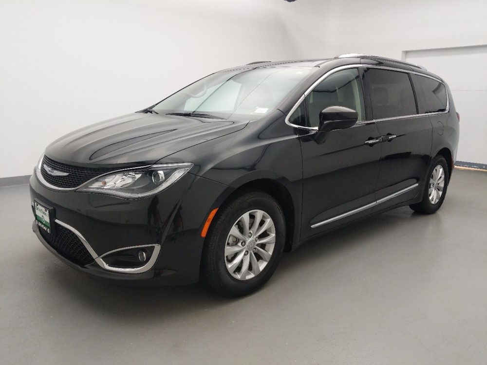 2018 Chrysler Pacifica - Driver Front Side