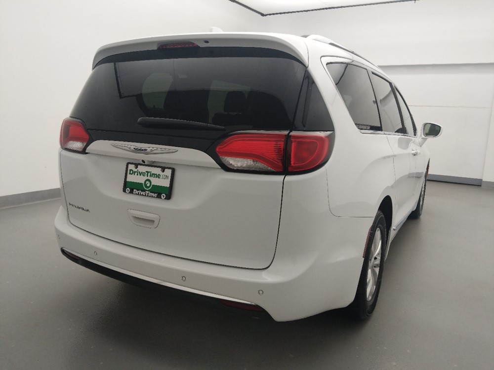 2018 Chrysler Pacifica - Passenger Rear Trunk