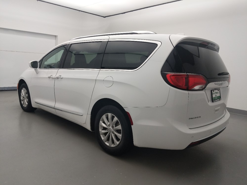 2018 Chrysler Pacifica - Driver Rear Side
