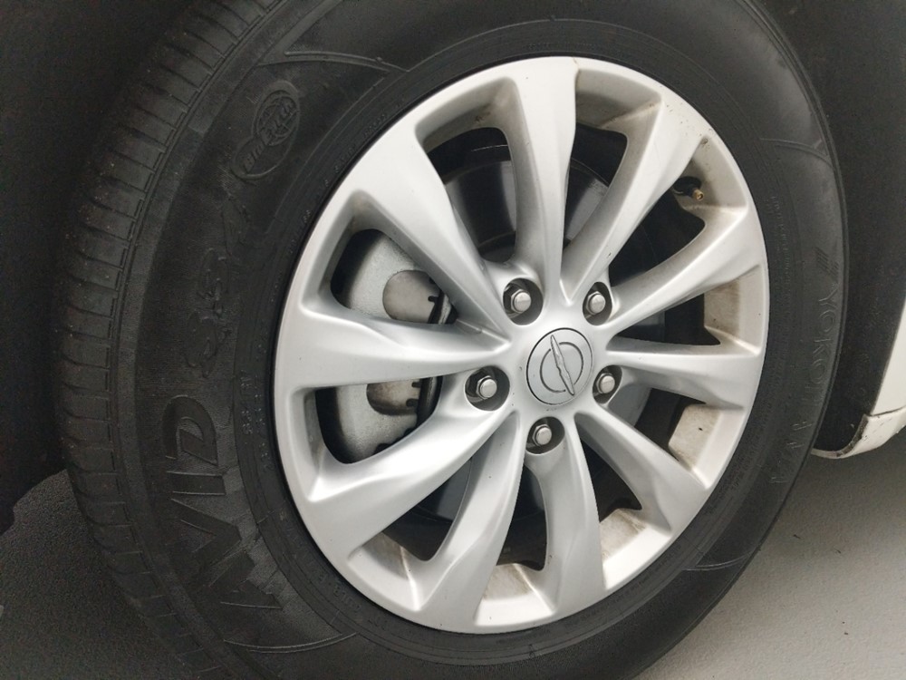 2018 Chrysler Pacifica - Wheel
