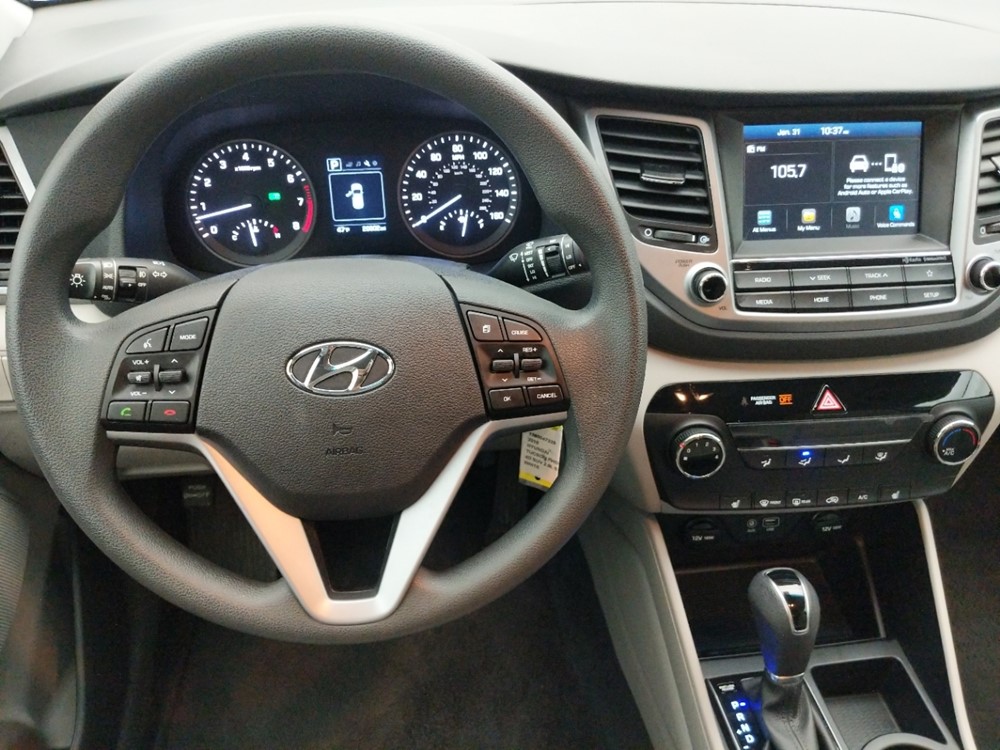 2018 Hyundai Tucson - Driver Dash