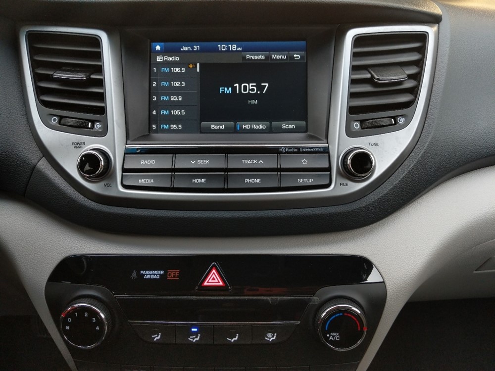 2018 Hyundai Tucson - Stereo Package