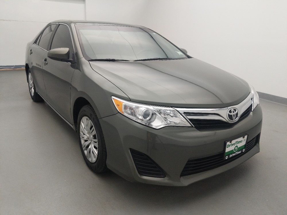 2014 Toyota Camry - Passenger Front Bumper