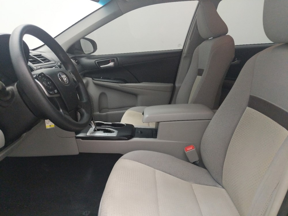 2014 Toyota Camry - Driver Front Seat
