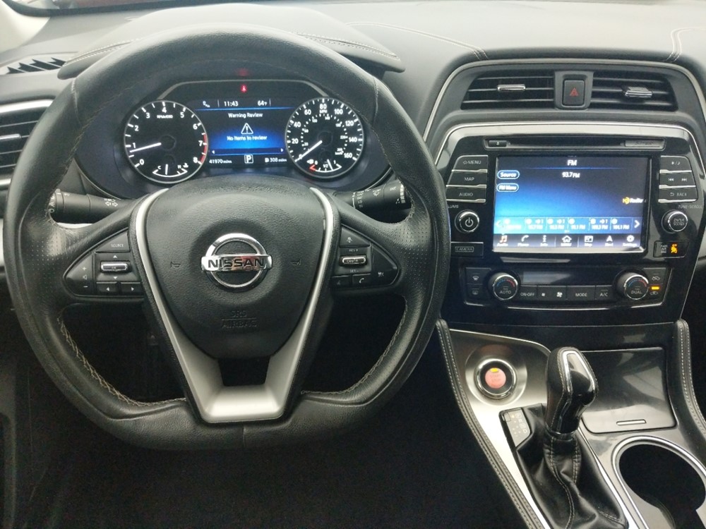 2017 Nissan Maxima - Driver Dash